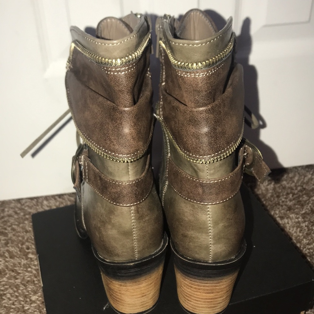 Like new - Picture 4 of 4
